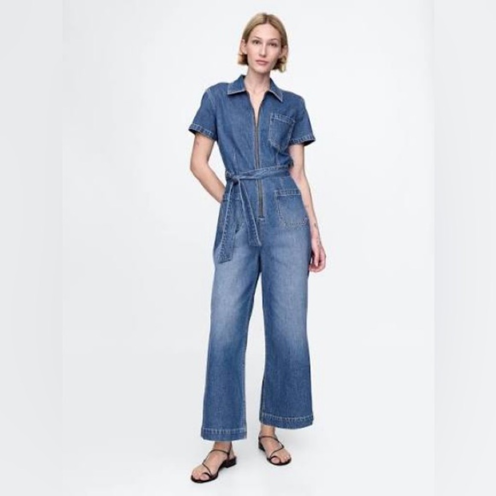 GAP Denim Blue Short-Sleeve Jumpsuit